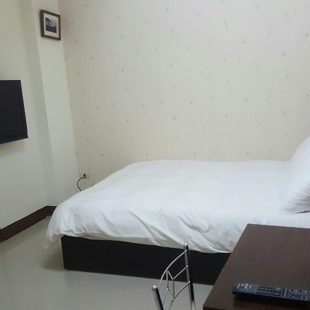 Dong Wang Homestay Taitung Екстериор снимка